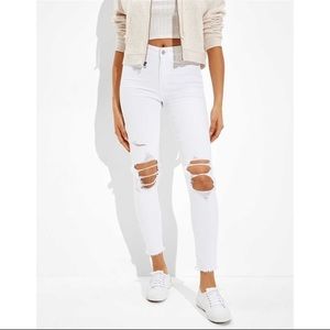 American eagle ripped white jeans